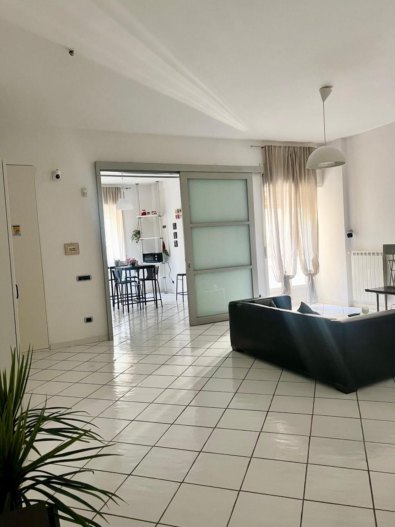 ساليرنو Suite 84 Holiday Home المظهر الخارجي الصورة