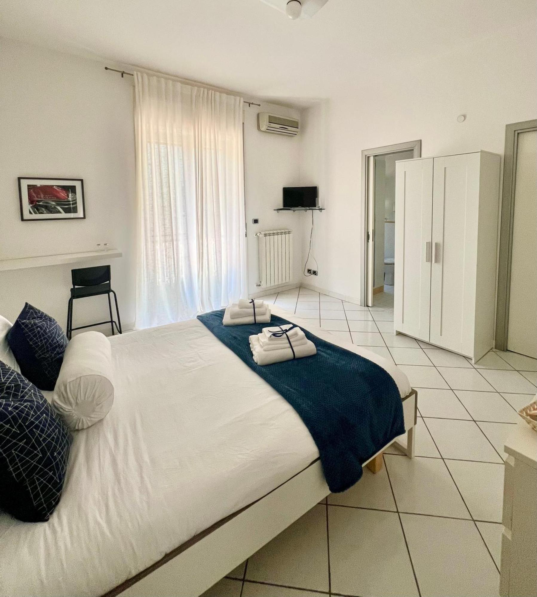 ساليرنو Suite 84 Holiday Home المظهر الخارجي الصورة